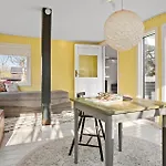 3 Bedroom Pet Friendly In